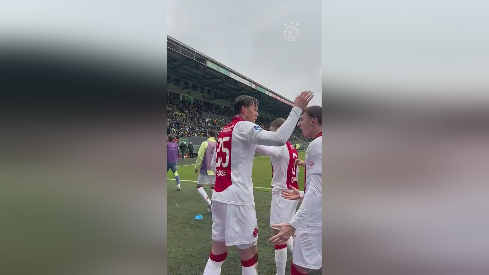 拜仁慕尼黑战平阿贾克斯，德甲劲旅阻击荷甲劲旅